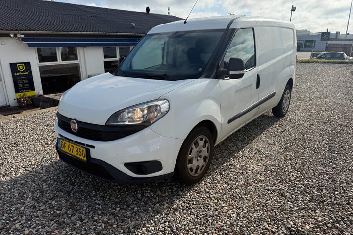 Hvid Fiat Doblò Cargo fra 2015