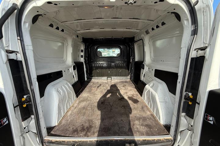 Hvid Fiat Doblò Cargo fra 2015