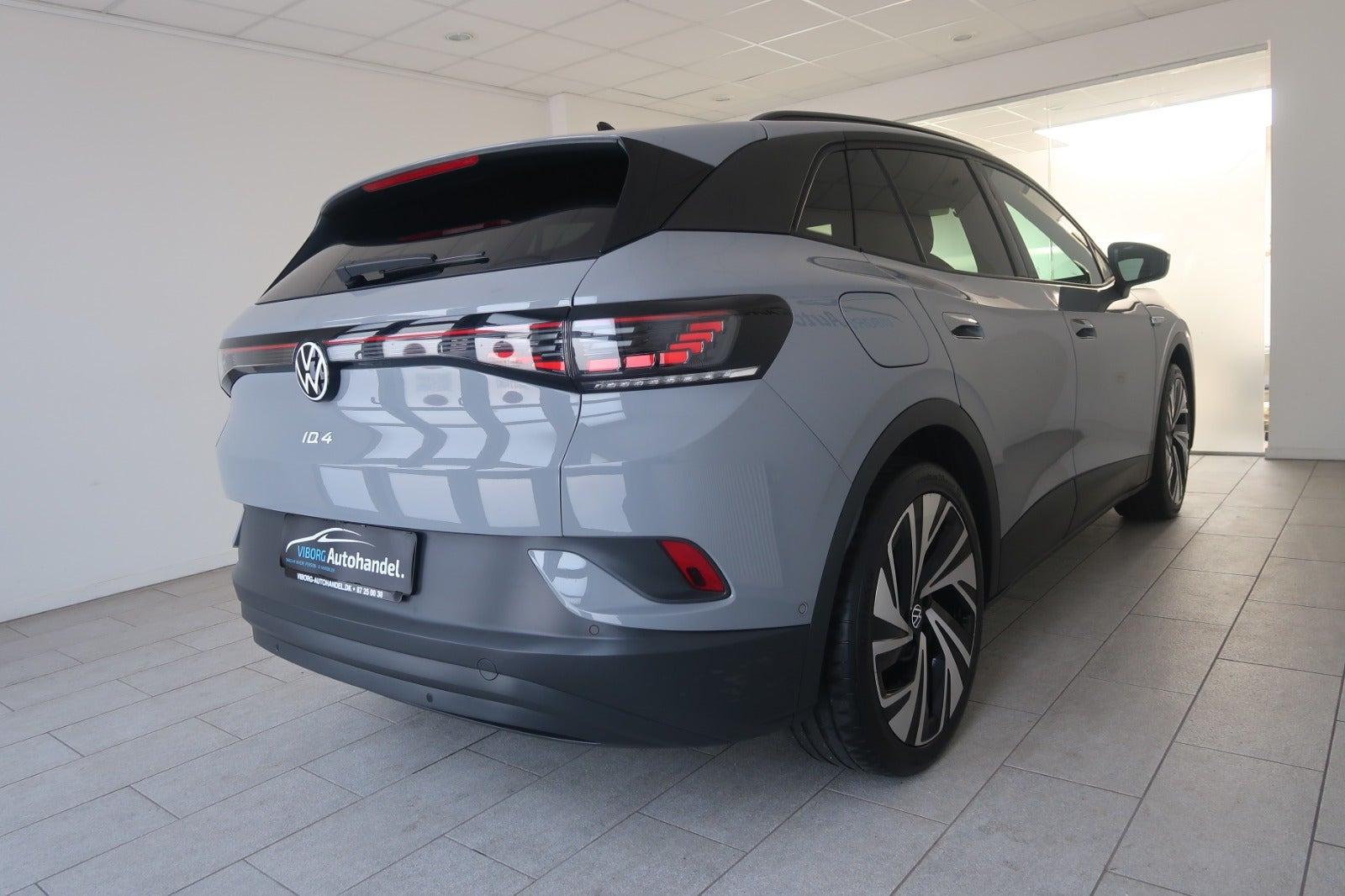 Grå VW ID.4 fra 2023