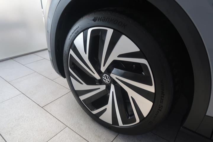 Grå VW ID.4 fra 2023