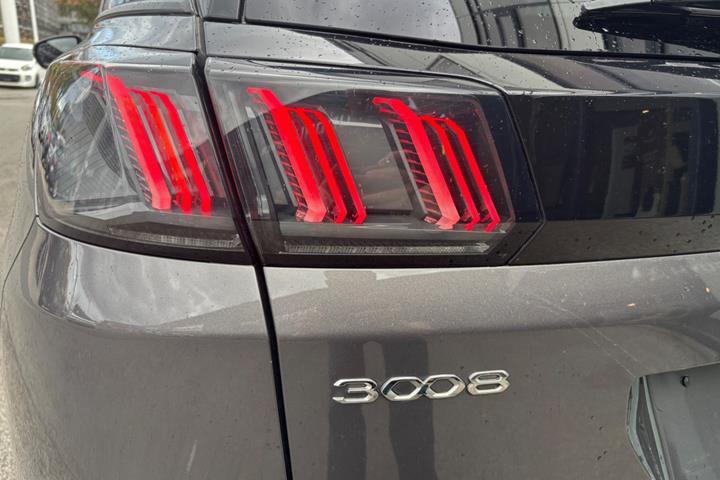 undefined Peugeot 3008 fra 2021