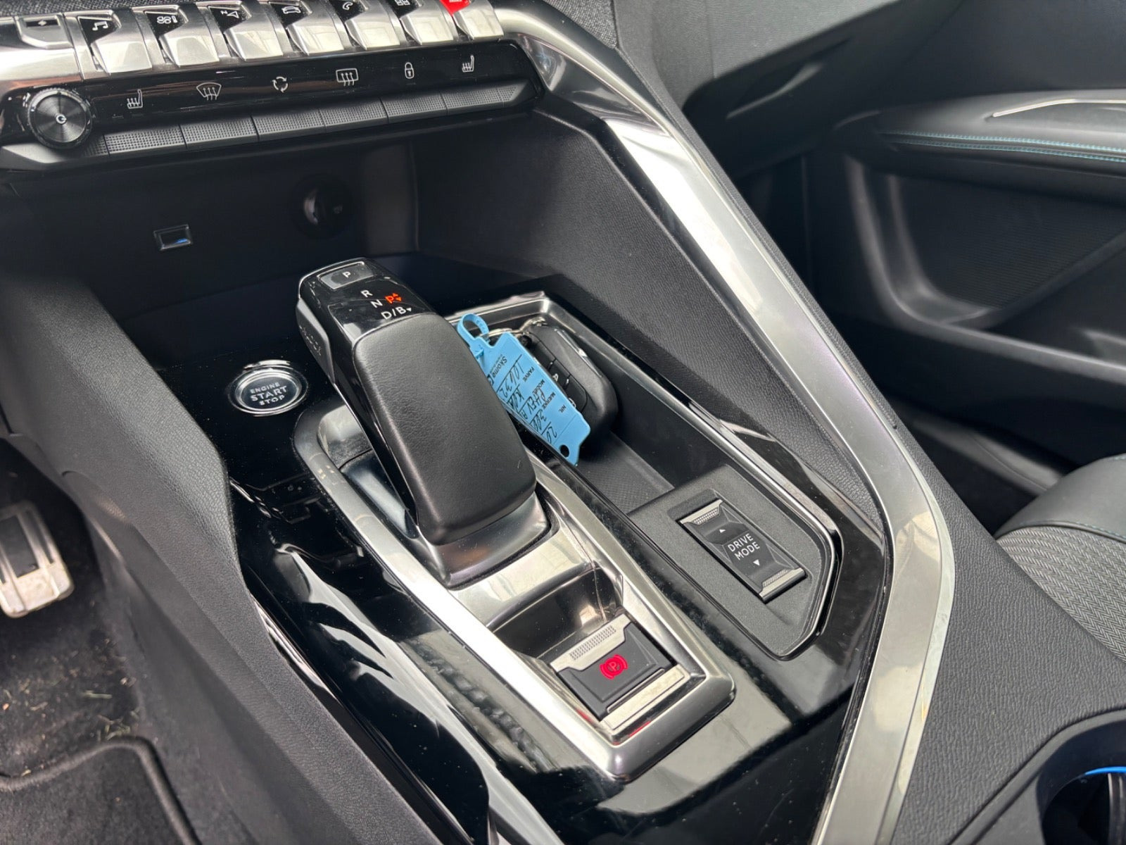undefined Peugeot 3008 fra 2021