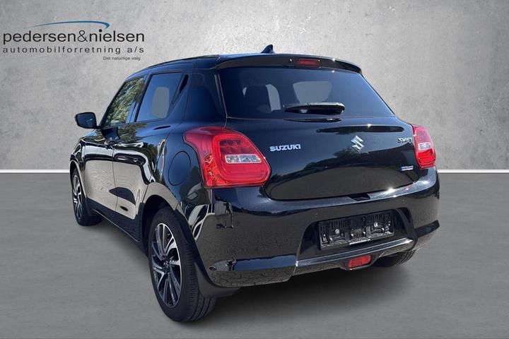 Sort Suzuki Swift fra 2023