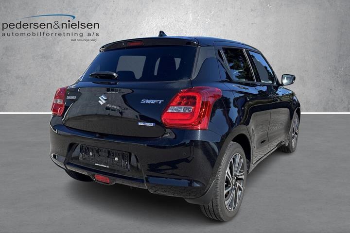 Sort Suzuki Swift fra 2023