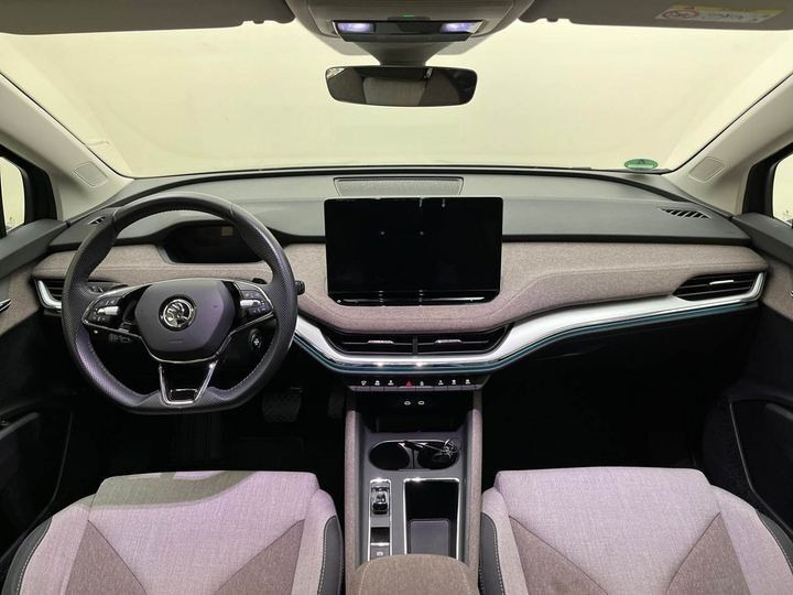 Sort Skoda Enyaq fra 2023