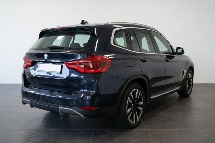 Sort BMW iX3 fra 2021