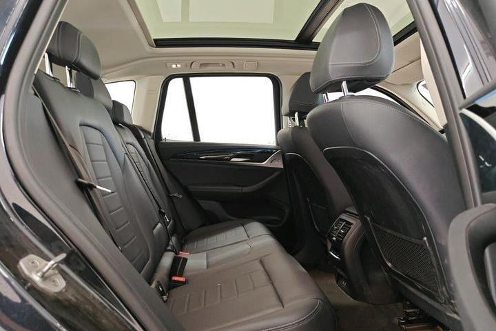 Sort BMW iX3 fra 2021