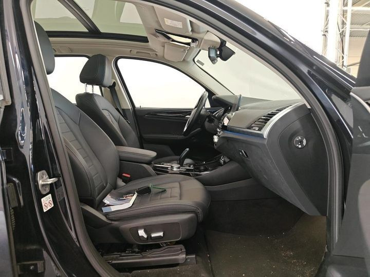Sort BMW iX3 fra 2021