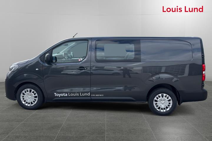 Grå Toyota ProAce fra 2026