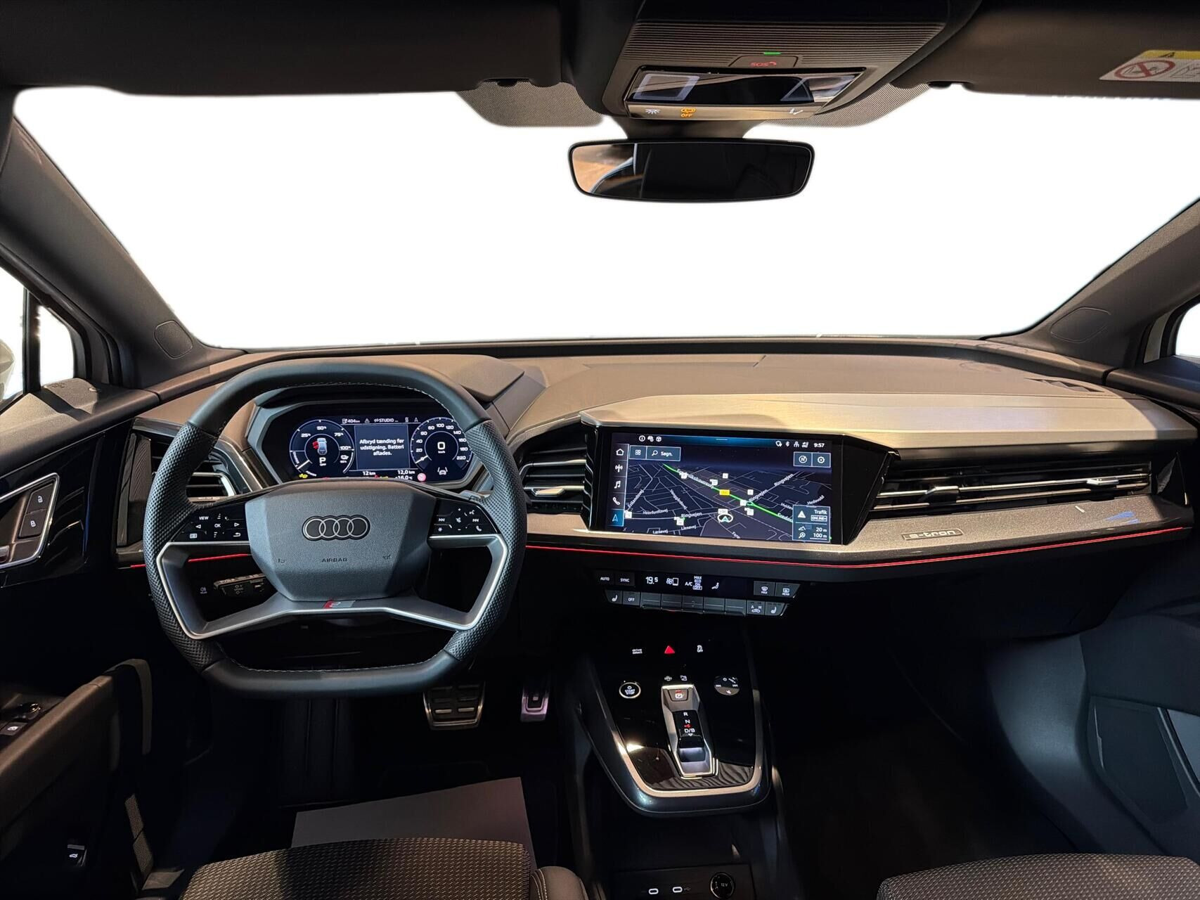 Hvid Audi Q4 fra 2026