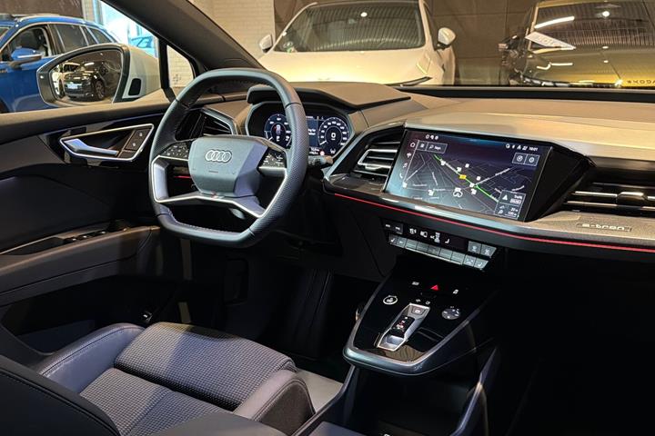 Hvid Audi Q4 fra 2026