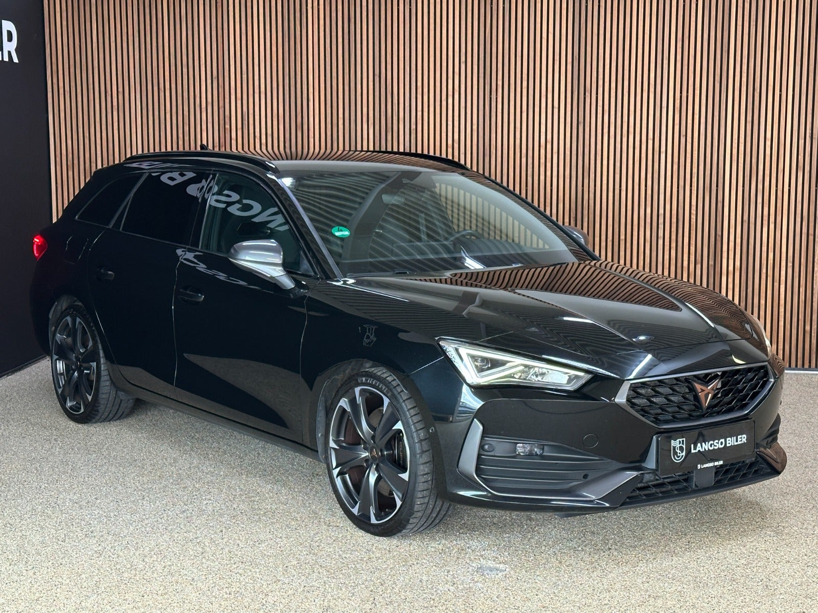 Sort Cupra Leon fra 2023