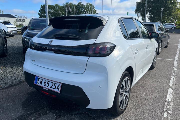 Grøn Peugeot 208 fra 2020