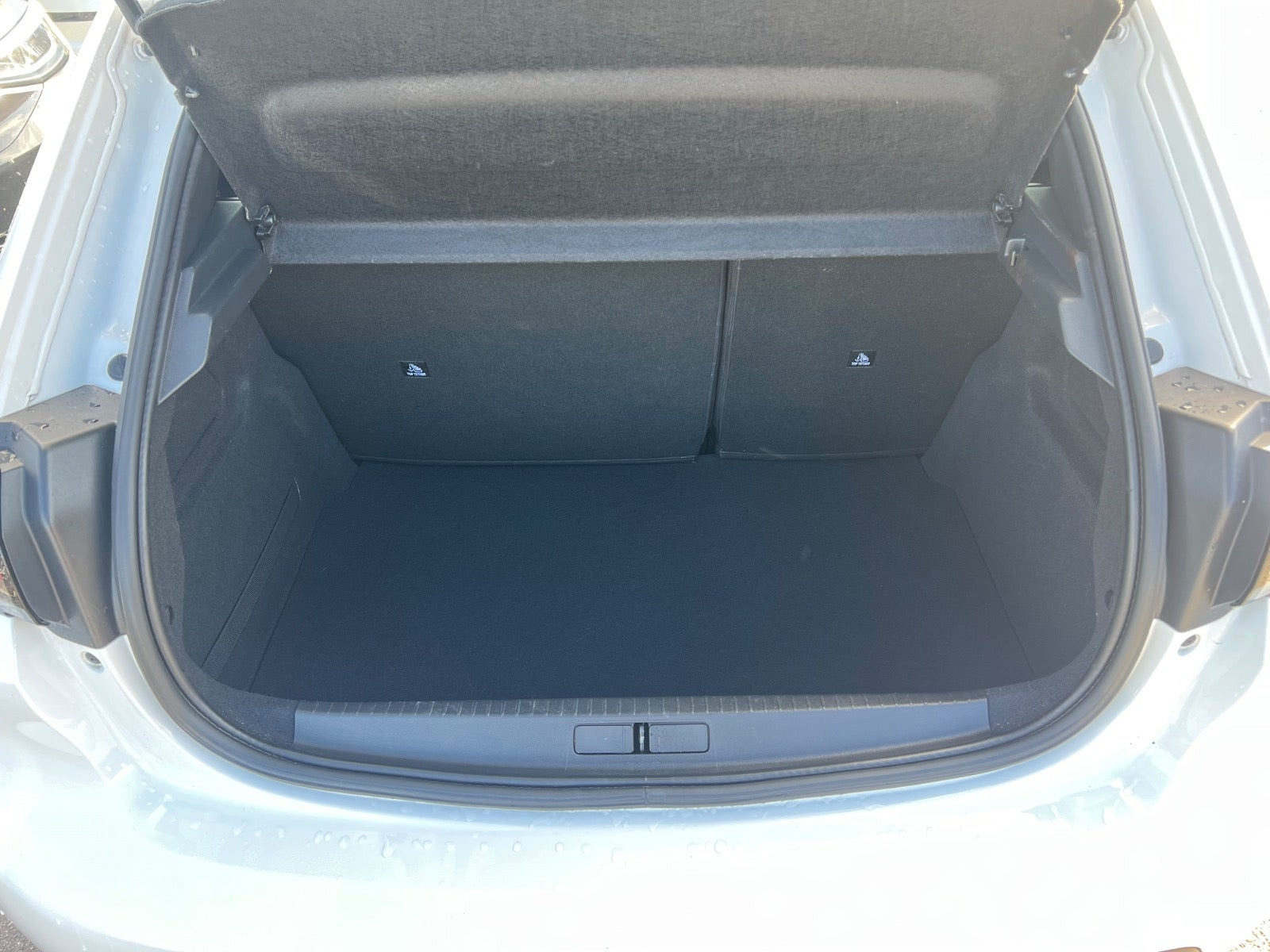 Grøn Peugeot 208 fra 2020