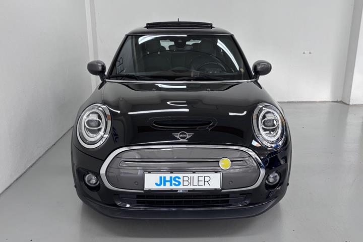 Sort Mini Cooper SE fra 2020