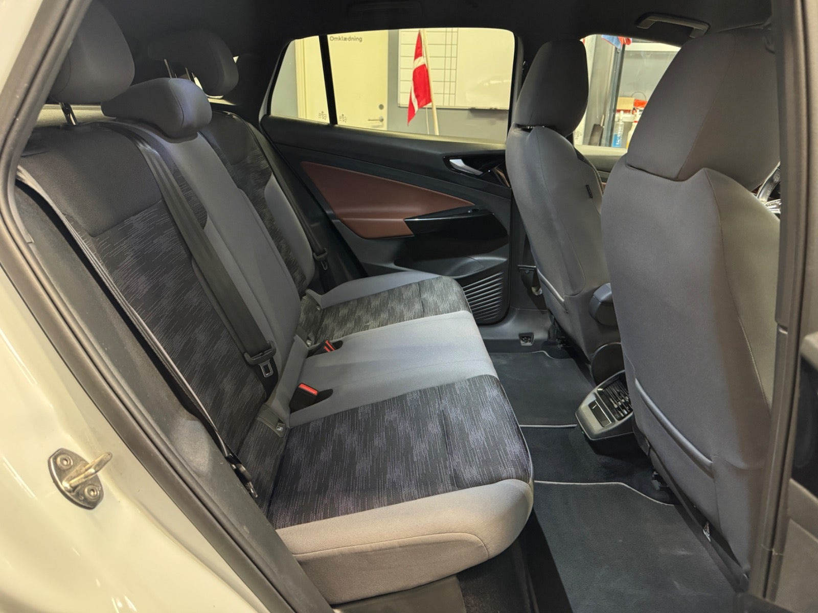 Hvid VW ID.5 fra 2023