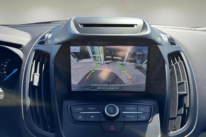 Sølv Ford Kuga fra 2019