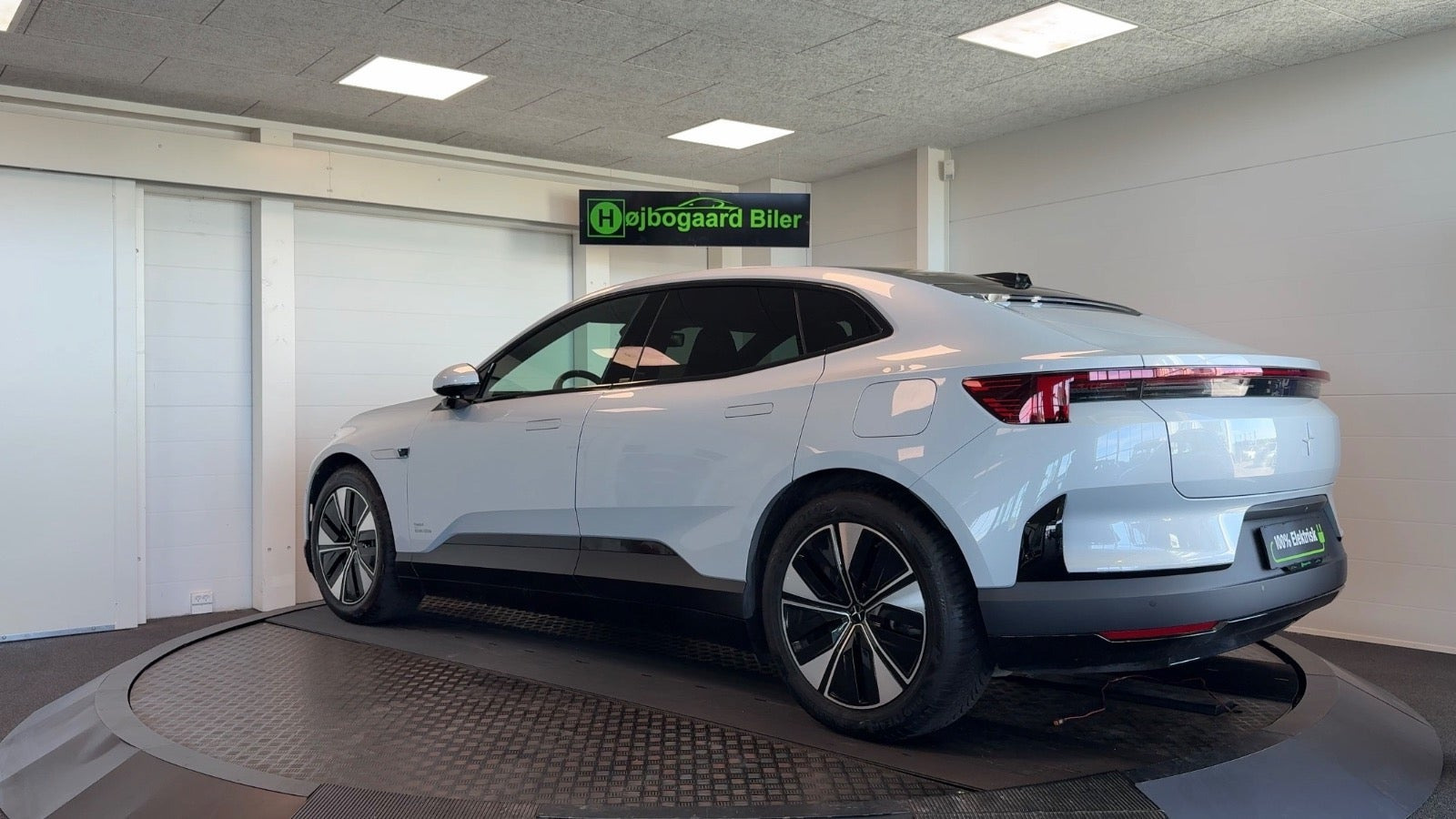 Sølv Polestar 4 fra 2026