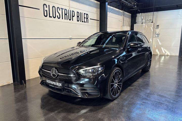 Sort Mercedes E300 de fra 2021