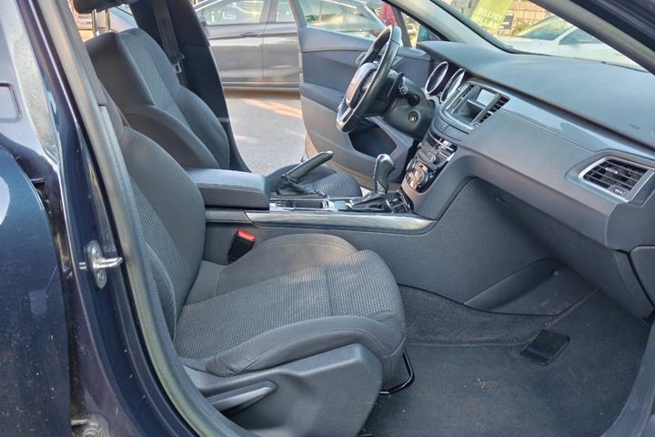 undefined Peugeot 508 fra 2012