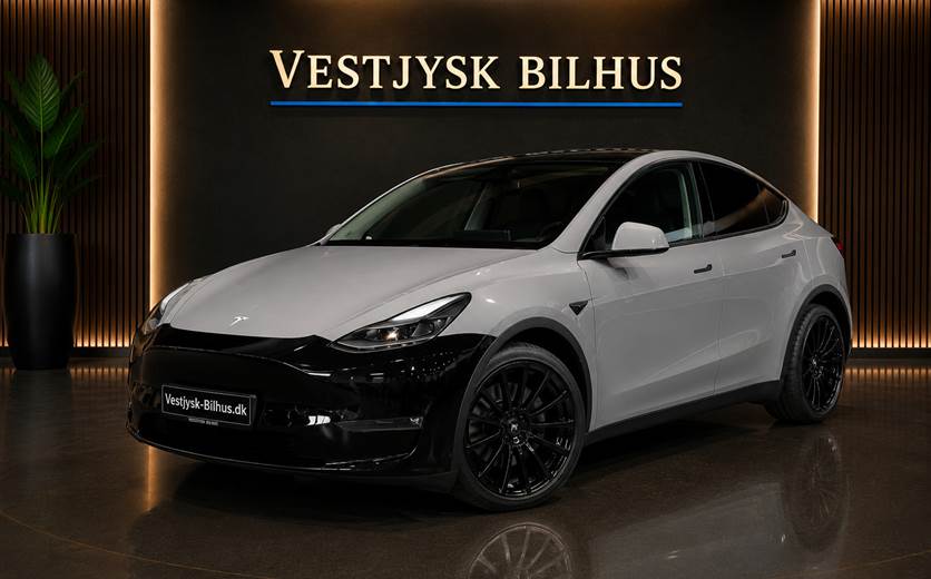 Tesla Model Y Long Range AWD