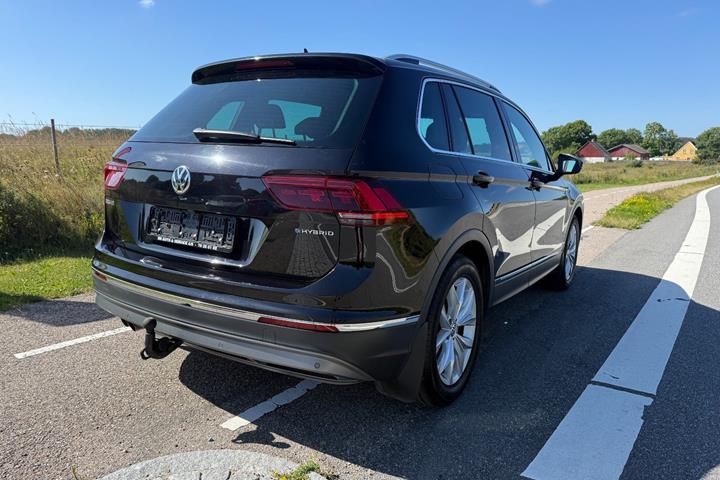Sort VW Tiguan fra 2018