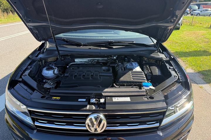 Sort VW Tiguan fra 2018