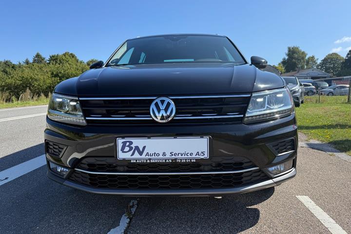 Sort VW Tiguan fra 2018