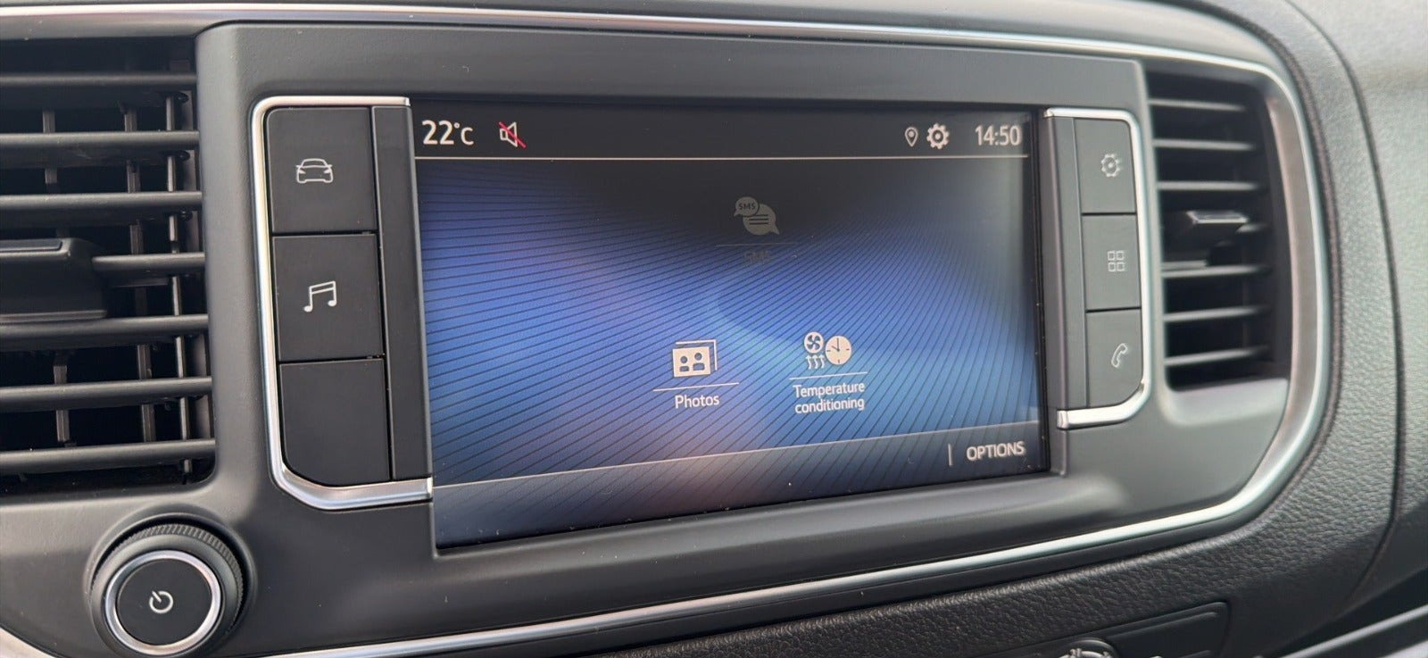 Hvid Toyota ProAce fra 2022