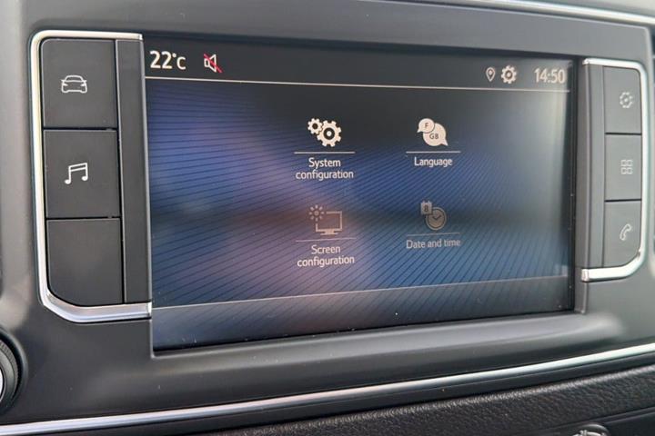 Hvid Toyota ProAce fra 2022