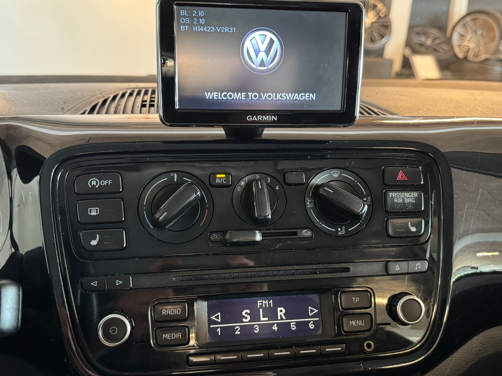 Hvid VW UP! fra 2014
