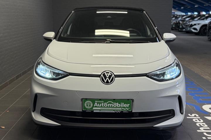 Hvid VW ID.3 fra 2024