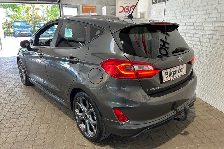 Sort Ford Fiesta fra 2019