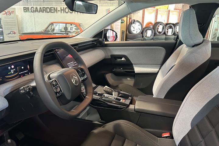 Sort Citroën ë-C5 Aircross fra 2025