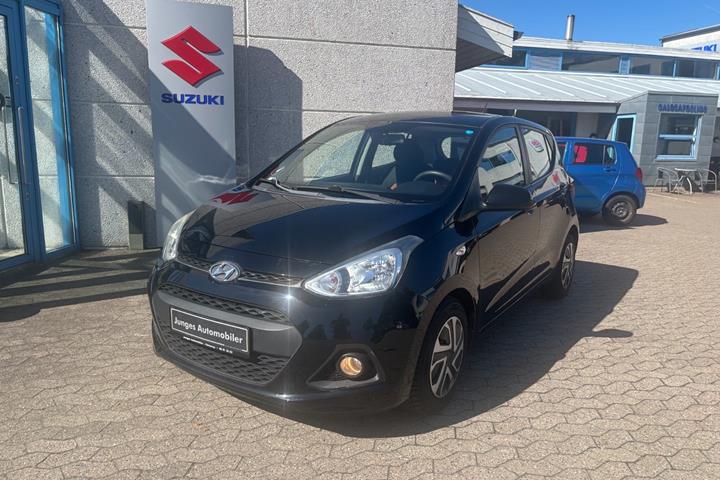 Sort Hyundai i10 fra 2015