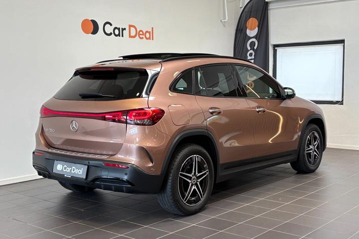 Bronze Mercedes EQA250+ fra 2023