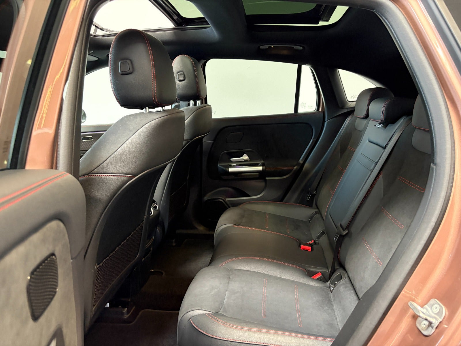 Bronze Mercedes EQA250+ fra 2023