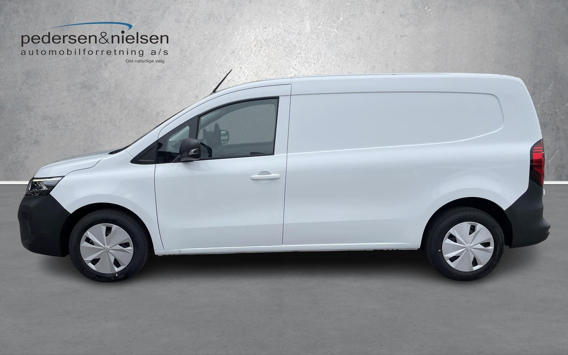 Hvid Nissan Townstar fra 2026