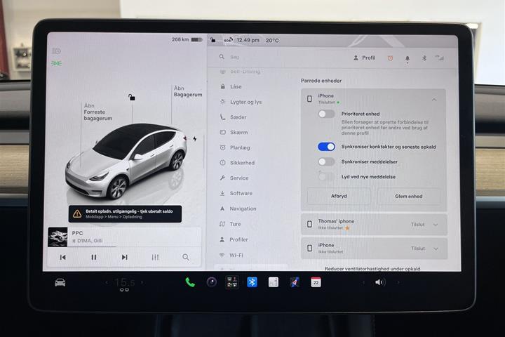 Hvid Tesla Model Y fra 2023
