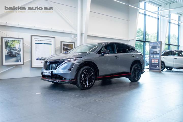 Grå Nissan Ariya fra 2026