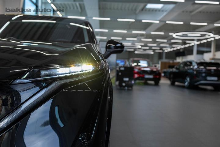 Sort Nissan Ariya fra 2026