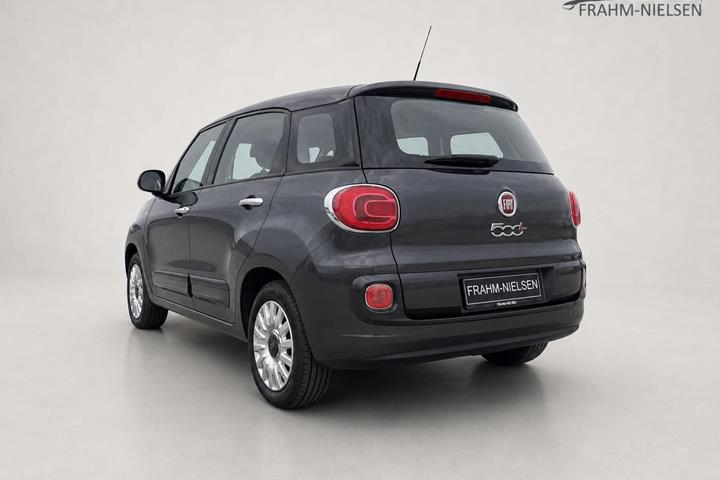 Grå Fiat 500L Wagon fra 2017