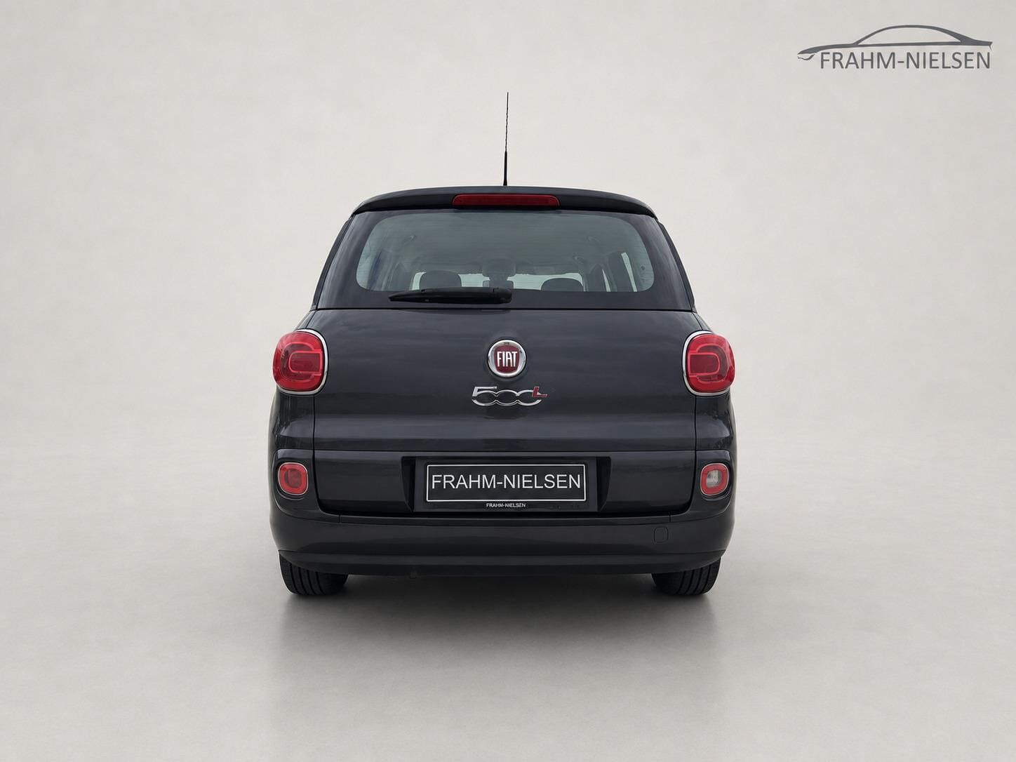 Grå Fiat 500L Wagon fra 2017