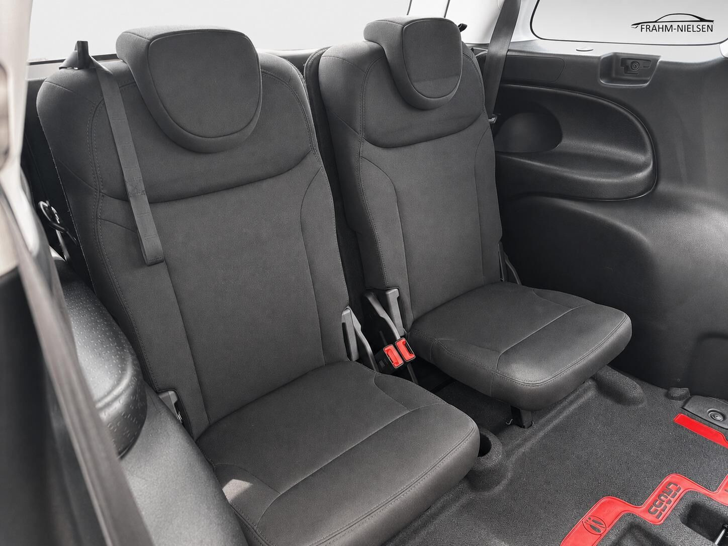 Grå Fiat 500L Wagon fra 2017