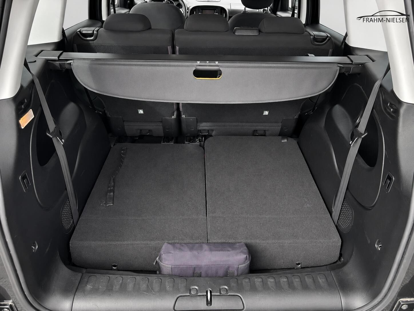 Grå Fiat 500L Wagon fra 2017
