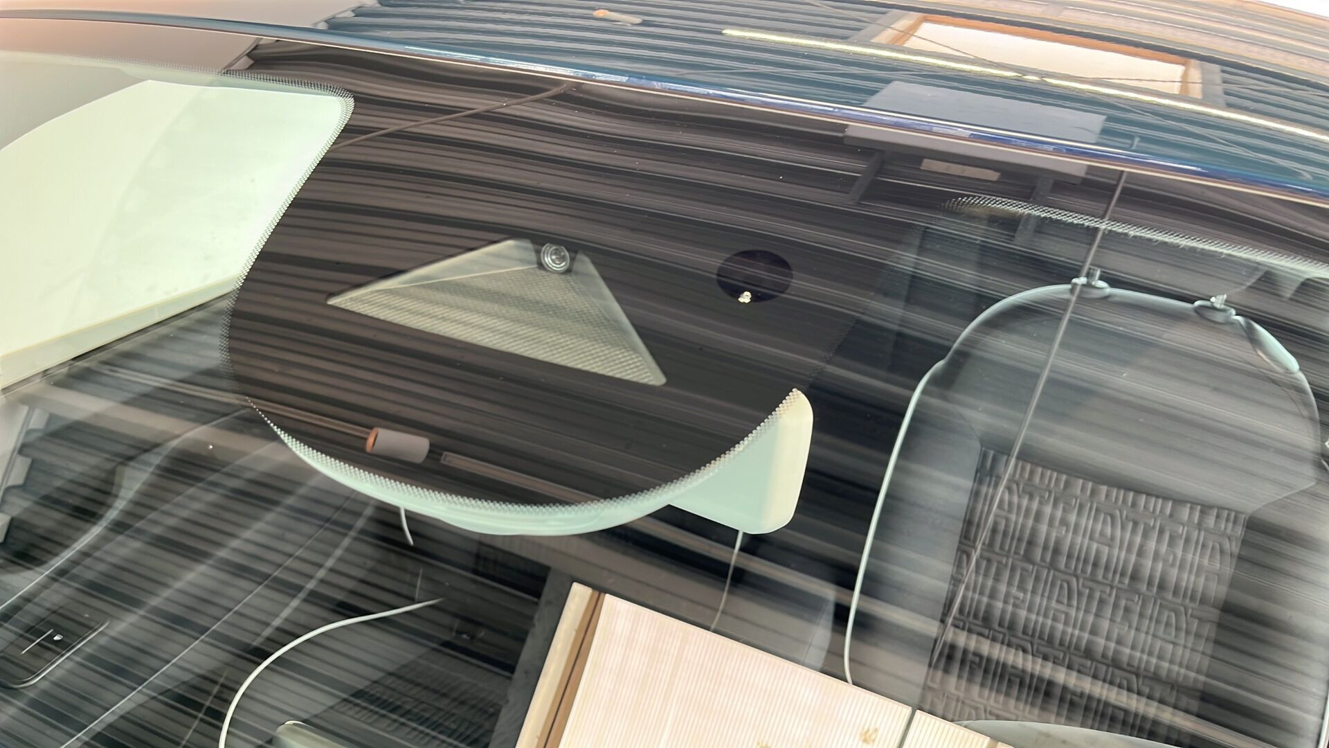 Blå Fiat 500e fra 2023