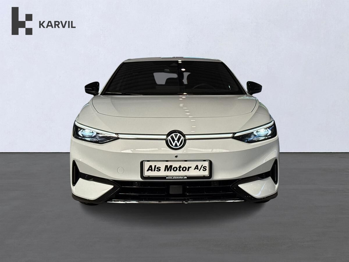 Hvid VW ID.7 fra 2025