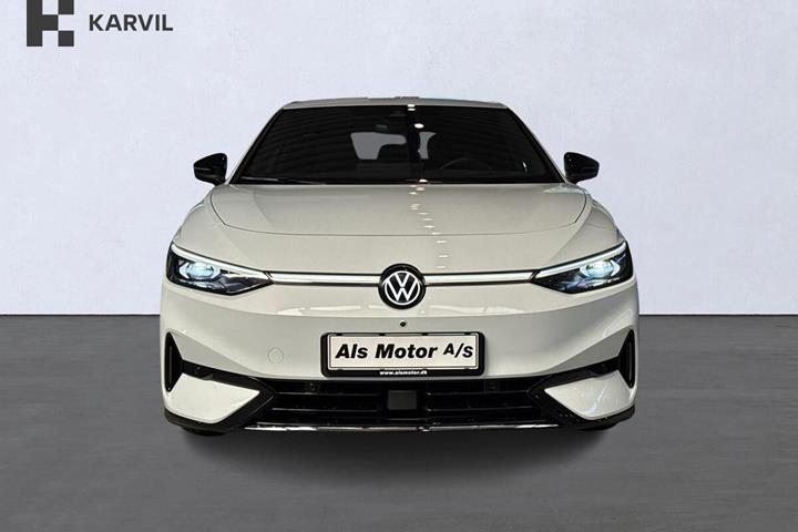 Hvid VW ID.7 fra 2025