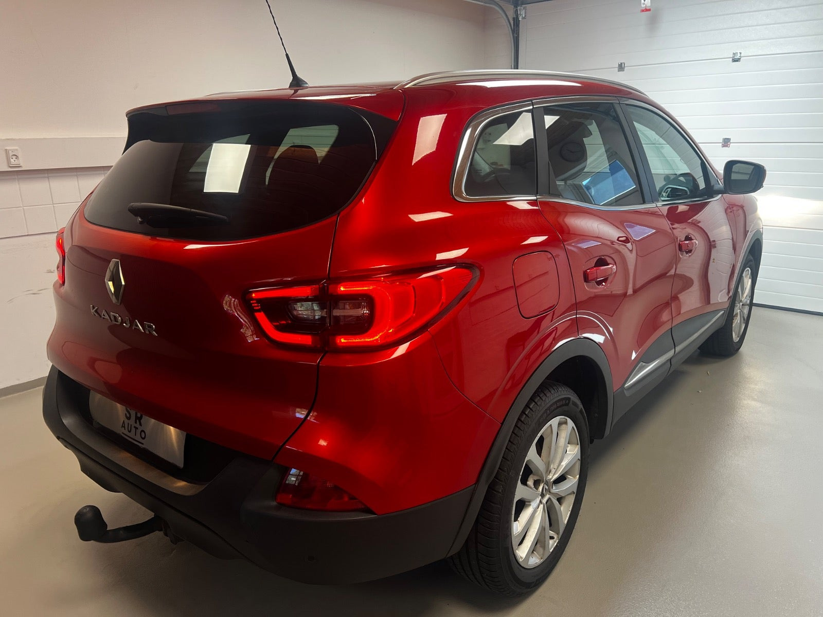 Grå Renault Kadjar fra 2015