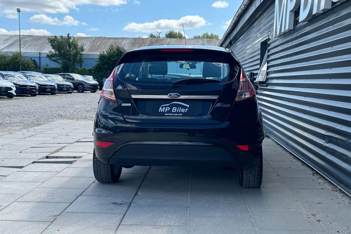 Sort Ford Fiesta fra 2016